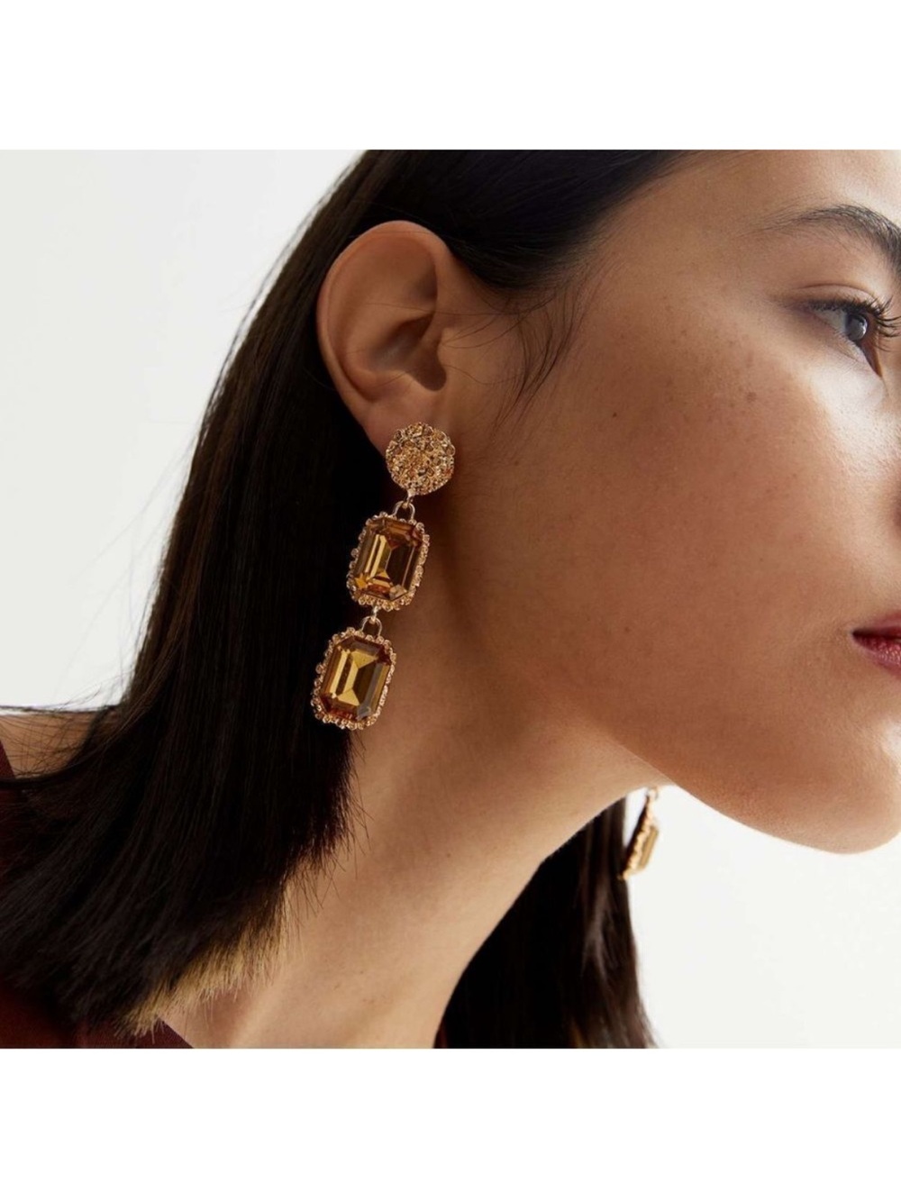 Gold and Amber Color Drop Earrings A62